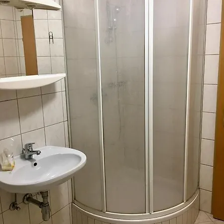 Bachgasslhof לאובן